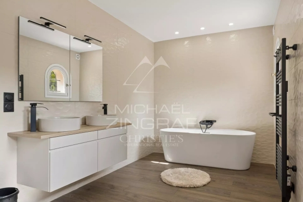 Maison de luxe à vendre à Mougins, 1 880 000 €, Photo 7