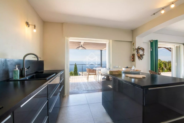 Maison de luxe à vendre à Carqueiranne, 2 000 000 €, Photo 7