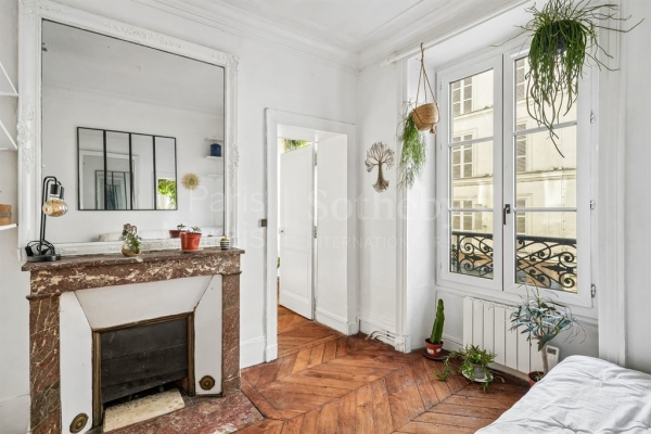 Luxury Apartment for sale in Paris 9ème, 799 000 €, Photo 5