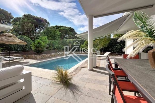 Maison de luxe à vendre à Saint-Raphaël, 1 490 000 €, Photo 2