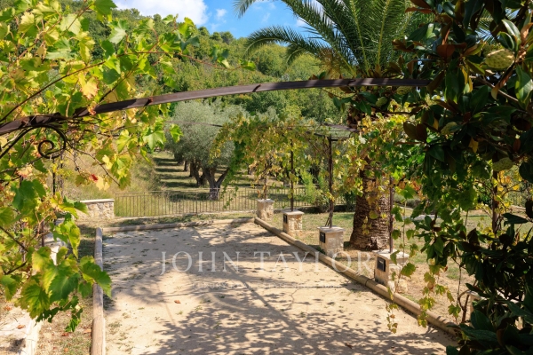 Maison de luxe à vendre à Tourrettes-sur-Loup, 3 700 000 €, Photo 6