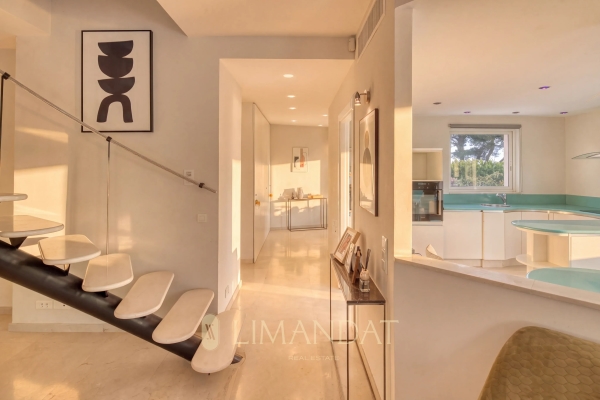 Maison de luxe à vendre à Roquebrune-Cap-Martin, 1 500 000 €, Photo 2