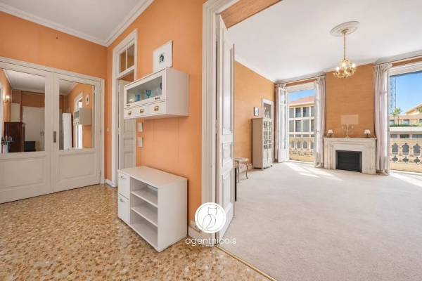 Luxury Apartment for sale in Nice, 749 000 €, Photo 3