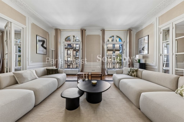 Luxury Apartment for sale in Paris 7ème, 6 300 000 €, Photo 3