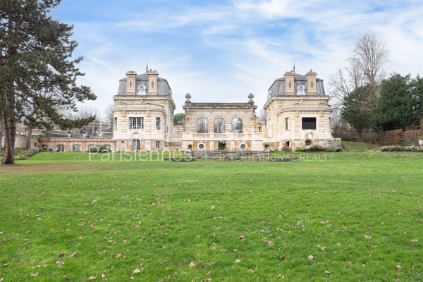 Maison de luxe à vendre à Louveciennes, 4 500 000 €, Photo 1