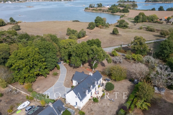 Luxury House for sale in Plouhinec, 787 500 €, Photo 1