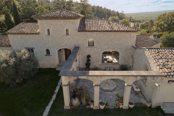 Maison de luxe à vendre à Saint-Michel-l'Observatoire, 795 000 €, Photo 1