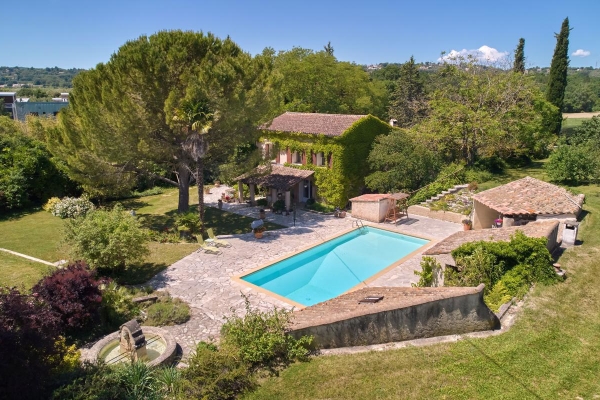 Maison de luxe à vendre à Manosque, 795 000 €, Photo 1