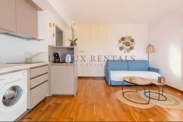 Appartement de luxe à vendre à Cap d'Antibes, 320 000 €, Photo 2