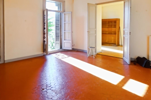 Maison de luxe à vendre à Mane, 460 000 €, Photo 2