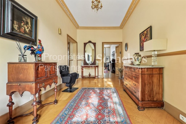 Luxury Apartment for sale in Paris 8ème, 2 832 500 €, Photo 3
