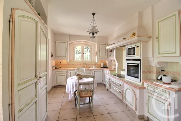 Maison de luxe à vendre à Biot, 1 375 000 €, Photo 7