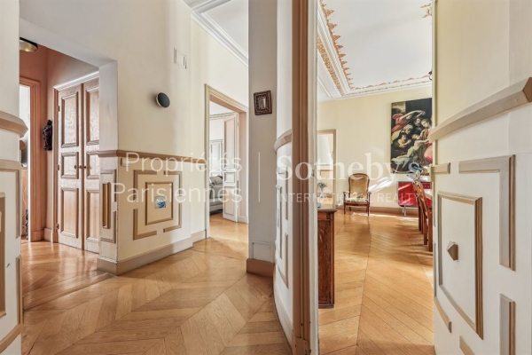 Luxury Apartment for sale in Paris 8ème, 2 832 500 €, Photo 7