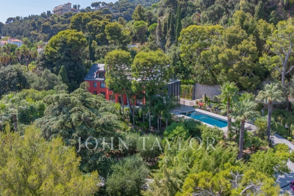 Luxury House for sale in Beaulieu-sur-Mer, 23 900 000 €, Photo 1