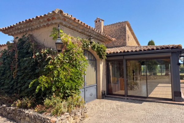 Maison de luxe à vendre à Tourtour, 1 480 000 €, Photo 2