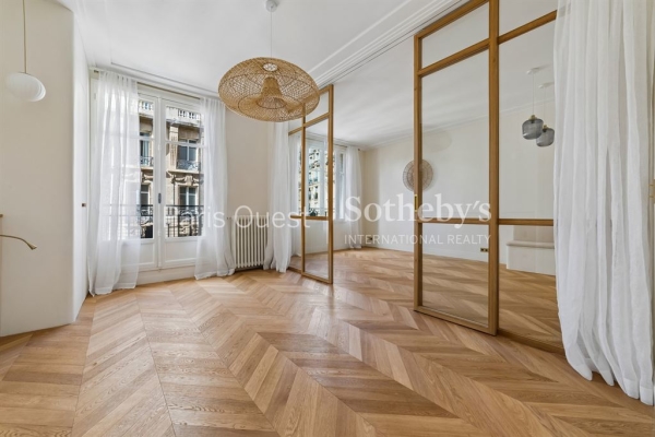 Appartement de luxe à vendre à Paris 16ème, 899 000 €, Photo 2