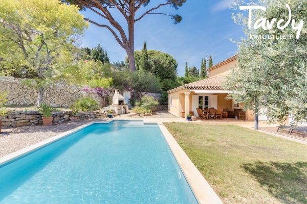 Maison de luxe à vendre à Cassis, 1 872 000 €, Photo 2