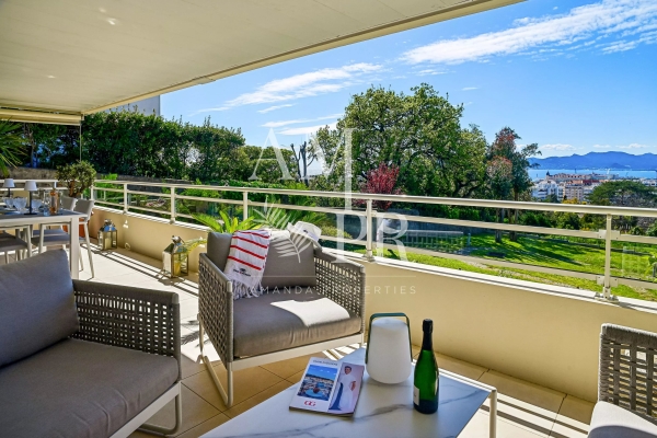 Appartement de luxe à vendre à Cannes, 1 090 000 €, Photo 2