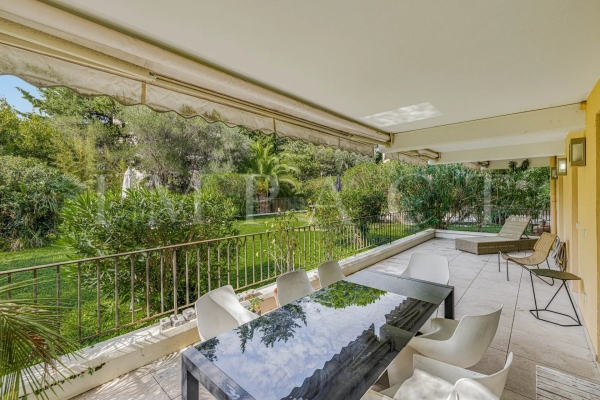 Appartement de luxe à vendre à Cannes, 365 000 €, Photo 2
