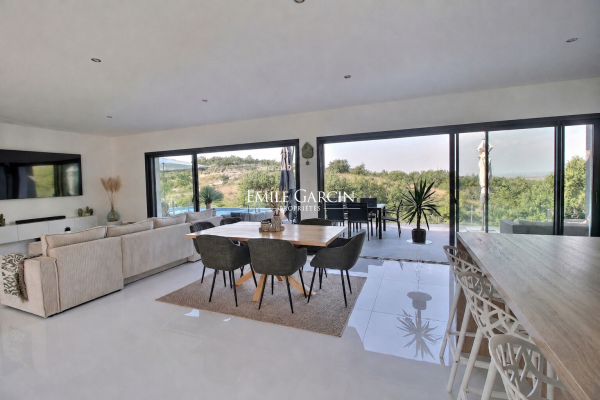 Maison de luxe à vendre à Barjac, 880 000 €, Photo 4