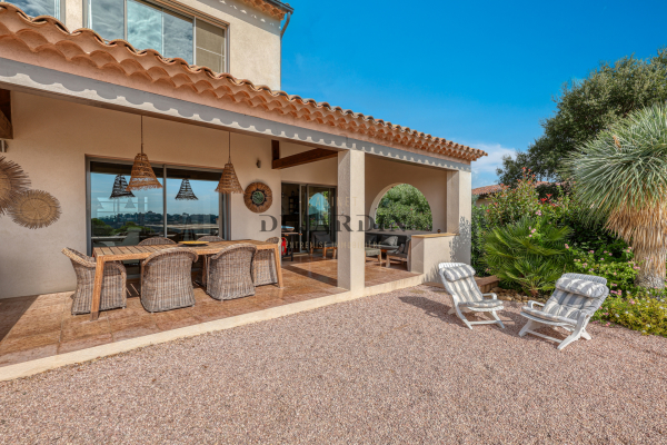 Maison de luxe à vendre à Cavalaire-sur-Mer, 2 730 000 €, Photo 5