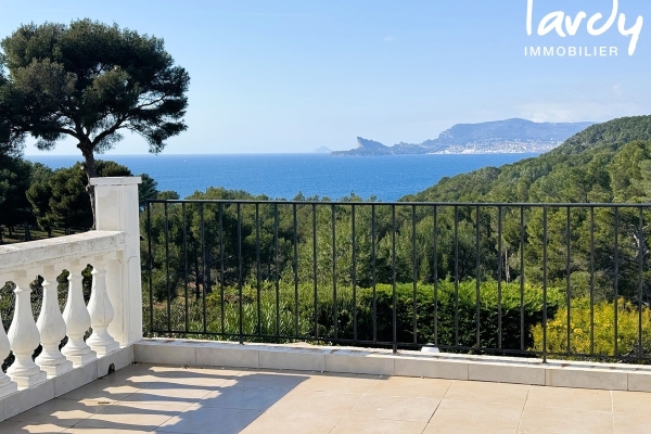 Maison de luxe à vendre à Saint-Cyr-sur-Mer, 1 890 000 €, Photo 5