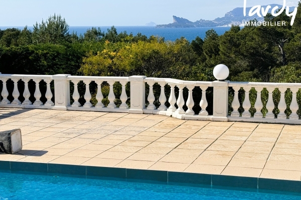 Maison de luxe à vendre à Saint-Cyr-sur-Mer, 1 890 000 €, Photo 6
