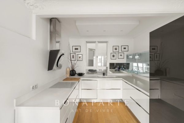 Luxury Apartment for sale in Paris 10ème, 1 732 500 €, Photo 6