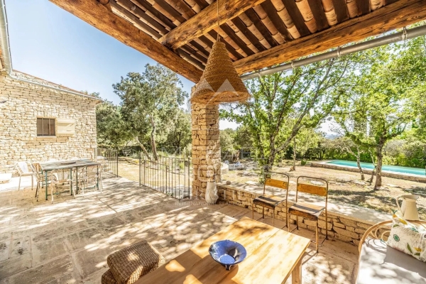 Luxury House for sale in Gordes, 1 300 000 €, Photo 3
