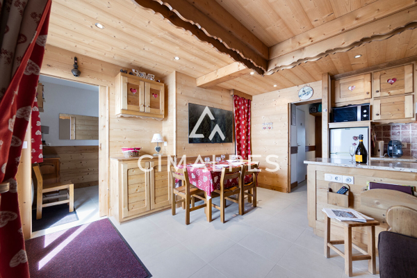 Luxury Apartment for sale in Montvalezan, 345 000 €, Photo 4