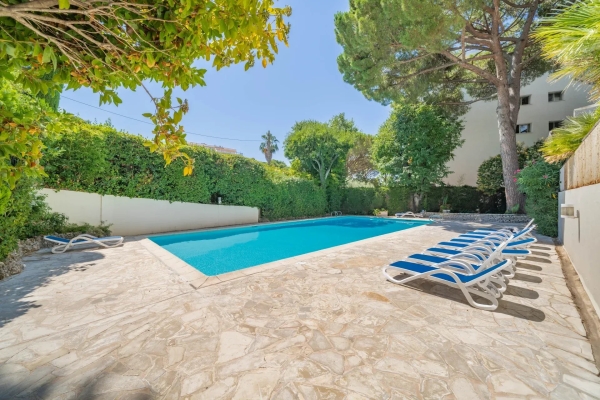 Appartement de luxe à vendre à Cannes, 375 000 €, Photo 2