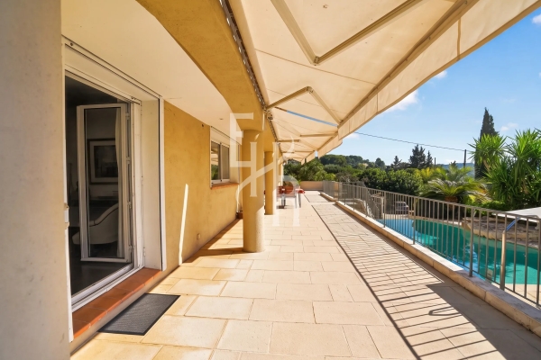 Maison de luxe à vendre à Mougins, 1 690 000 €, Photo 2