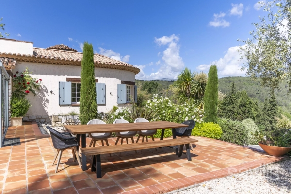 Maison de luxe à vendre à Valbonne, 2 350 000 €, Photo 2
