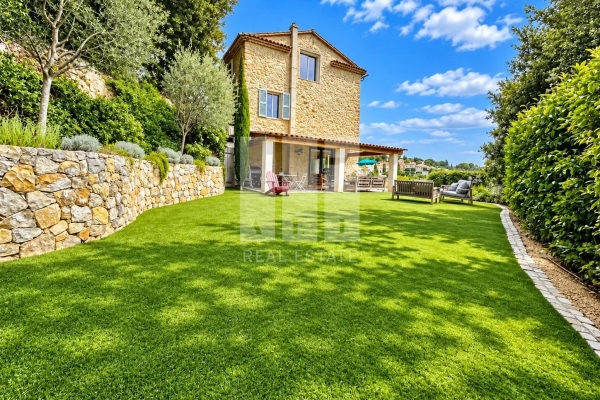 Maison de luxe à louer à Mougins, 5 700 €, Photo 3