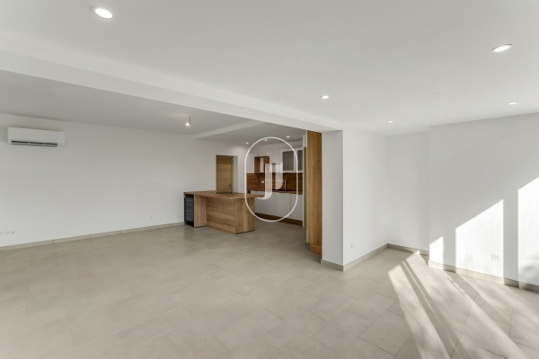 Appartement de luxe à vendre à Roquebrune-sur-Argens, 720 000 €, Photo 3