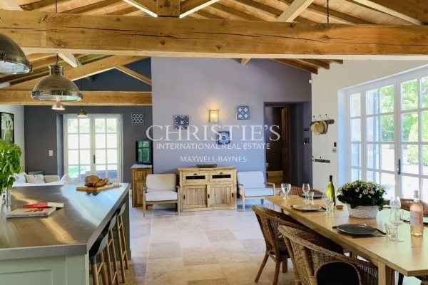 Luxury House for sale in Vic-Fezensac, 975 000 €, Photo 5