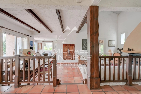 Maison de luxe à vendre à Aubagne, 645 000 €, Photo 6