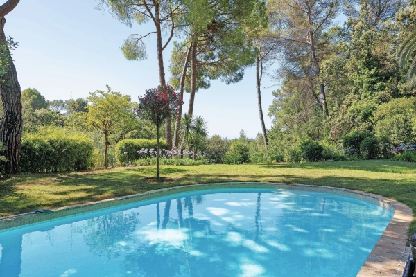 Maison de luxe à vendre à La Colle-sur-Loup, 2 380 000 €, Photo 2