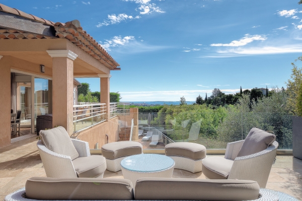 Luxury House for sale in Mandelieu-la-Napoule, 1 180 000 €, Photo 3