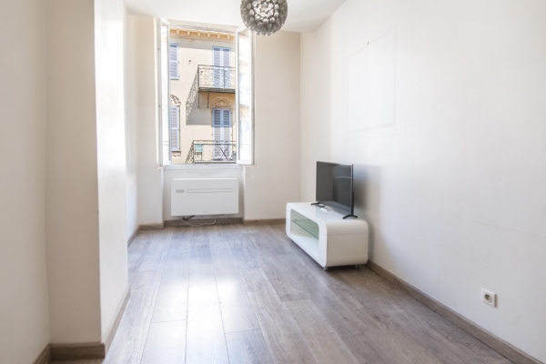 Luxury Apartment for sale in Nice, 445 000 €, Photo 4