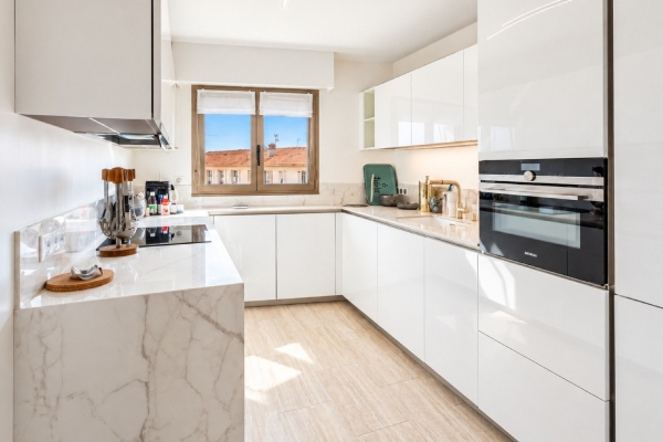 Luxury Apartment for sale in Beaulieu-sur-Mer, 990 000 €, Photo 7