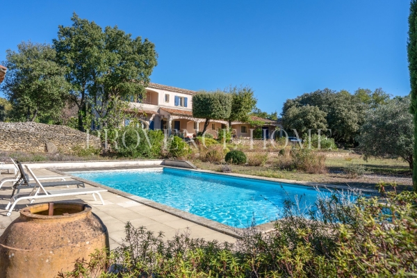 Maison de luxe à vendre à Cabrières-d'Avignon, 1 350 000 €, Photo 1