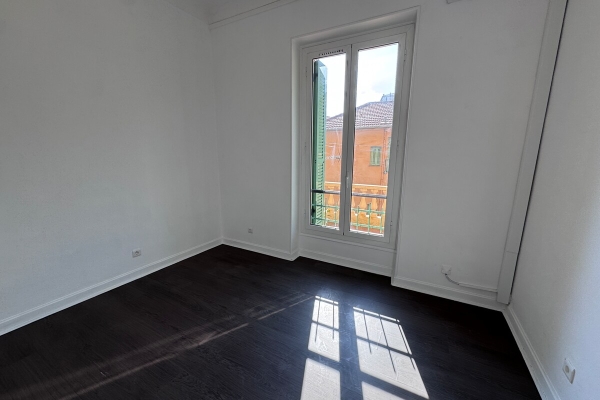 Appartement de luxe à vendre à Menton, 350 000 €, Photo 5