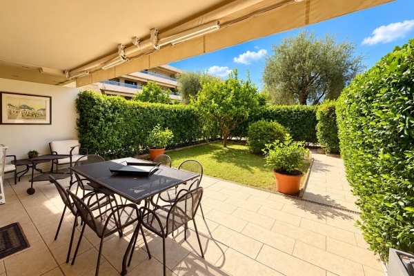Appartement de luxe à vendre à Roquebrune-Cap-Martin, 950 000 €, Photo 1