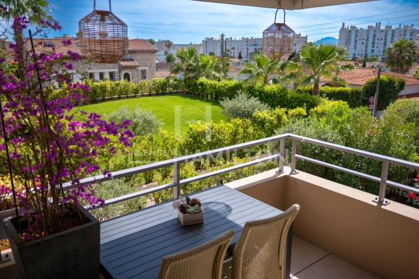 Appartement de luxe à vendre à Antibes, 489 900 €, Photo 1
