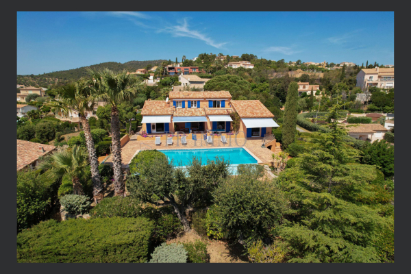 Maison de luxe à vendre à Saint-Aygulf, 1 480 000 €, Photo 3