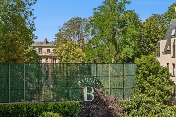 Luxury Apartment for sale in Paris 7ème, 2 300 000 €, Photo 2