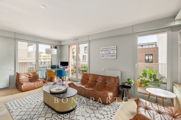 Luxury Apartment for sale in Issy-les-Moulineaux, 760 000 €, Photo 2