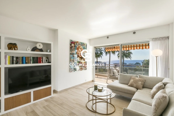 Appartement de luxe à vendre à Le Golfe Juan, 845 000 €, Photo 3