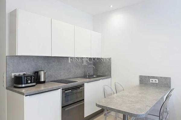 Luxury Apartment for sale in Cannes, 560 000 €, Photo 7